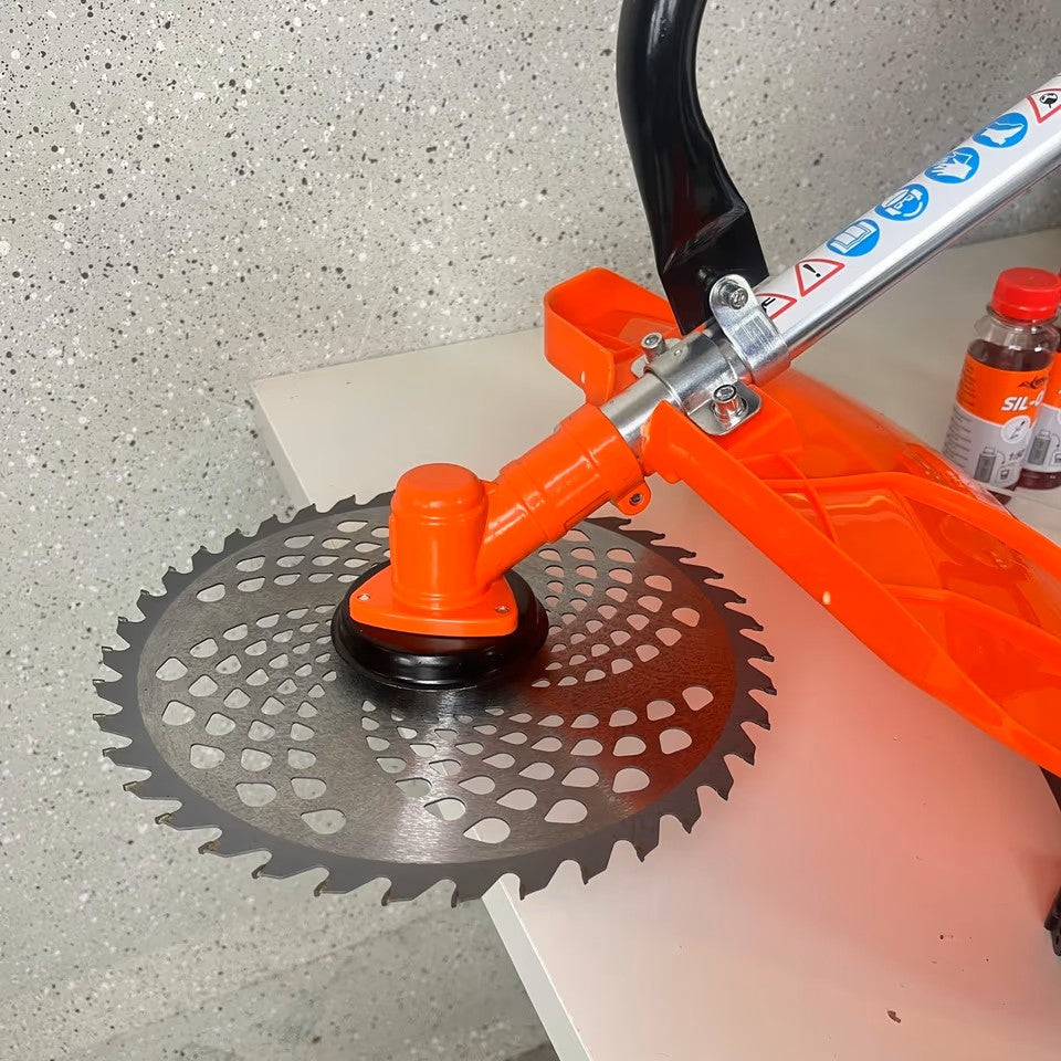 Roçadora a gasolina com rodas Extreme Tools 52cc: desempenho e precisão